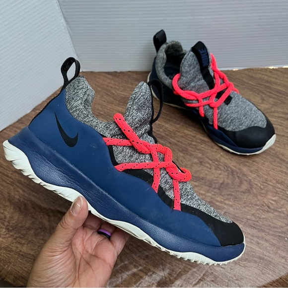 Nike Shoes - Nike City Loop Blue and Gray Neon Laces Sneakers Shoes Size 9.5